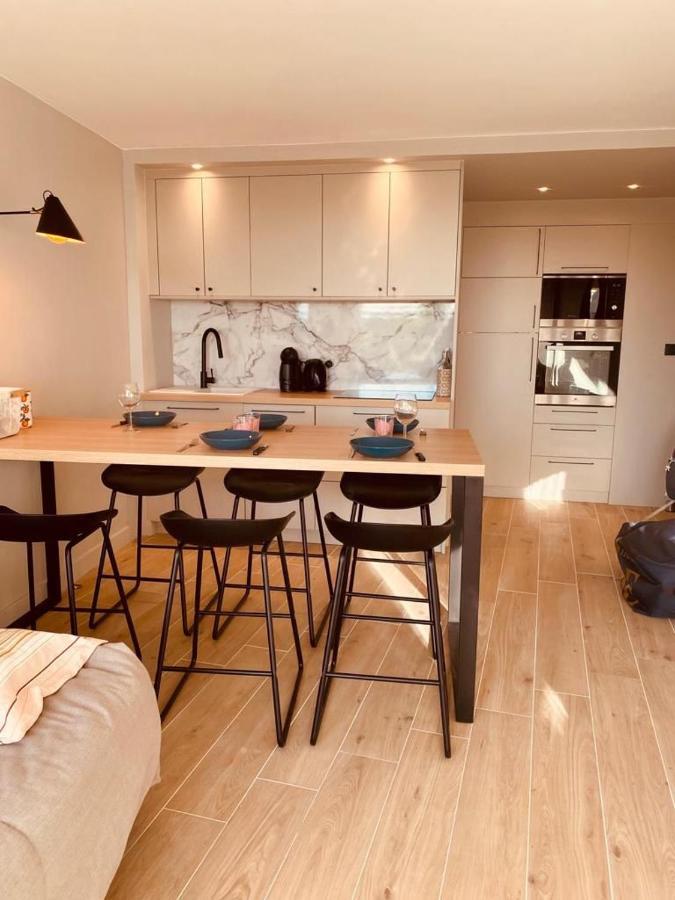 Le Cali, P2 Cabine Dans Une Residence Avec Piscine, Vue Mer Et Parking Prive La Grande Motte Exterior foto