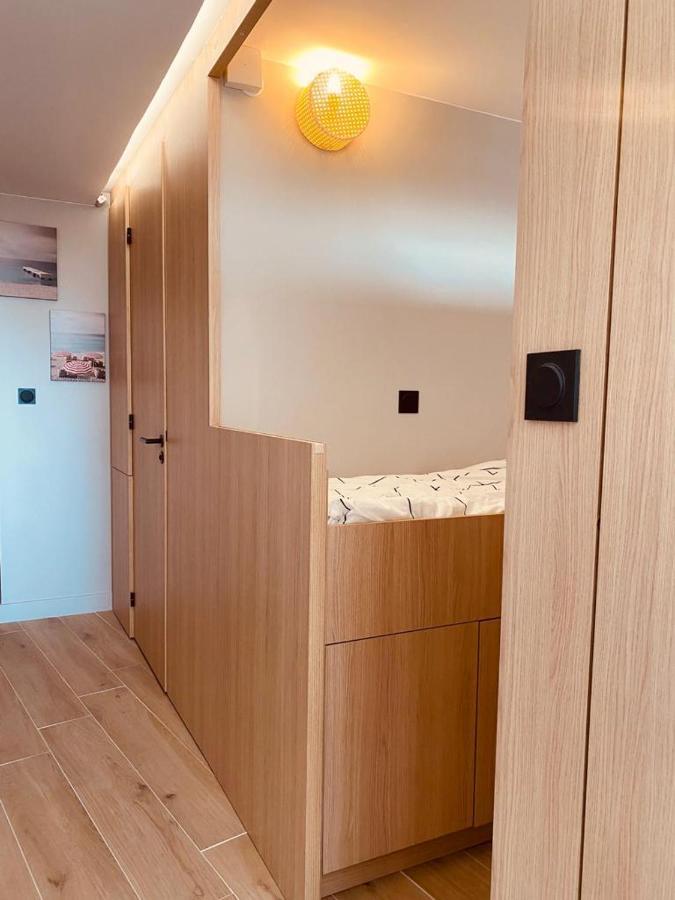 Le Cali, P2 Cabine Dans Une Residence Avec Piscine, Vue Mer Et Parking Prive La Grande Motte Exterior foto